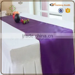 Washable Durable Wrinkle-proof Popular Soft Quilt Satin Table Runner for Wedding Decoration thumbnail-4