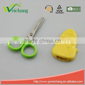 WCSC211 Premium Novelty Wholesale Soft Handle Colorful School Children Plastic Scissors With Funny Corn Shape Cover thumbnail-2