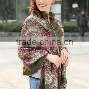 Hot Sale Women Cheap Promotional Scarves , Mix-color Shawl Scarves From China Factory thumbnail-4