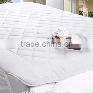 Top Selling White Color Breathable Hypoallergenic High Quality Quilted Mattress Protector thumbnail-1