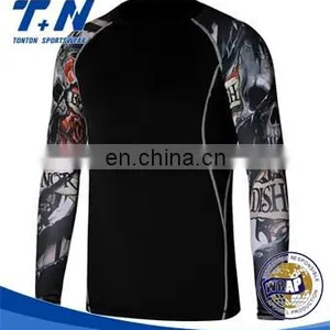 Custom Printed Sublimated Black Mens Rash Guards thumbnail-1