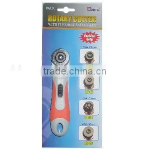 RC-6 NEW ROTARY CUTTER WITH CUSHION GRIP 28mm thumbnail-6
