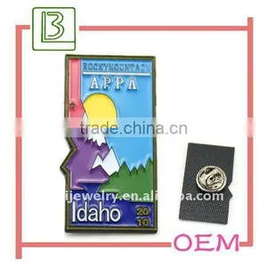 Custom Enamel Zinc Alloy Badge thumbnail-1