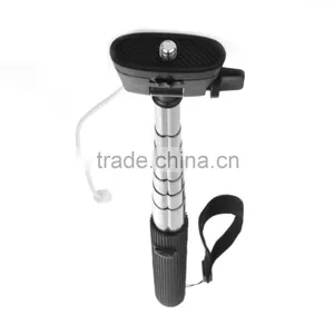 Selfie Stick Extendable Monopod With Bluetooth thumbnail-2