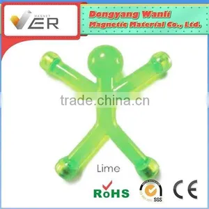 China Wholesale Custom Custom Magnetic Keychain thumbnail-1
