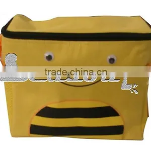 Cartoon Polyester Insulated Promotion Cooler Bag thumbnail-3