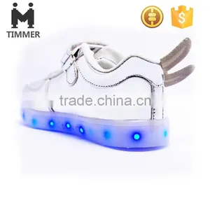 2016 Kids Wings of an Angel Hot Sale Glowing Led Shoes thumbnail-4