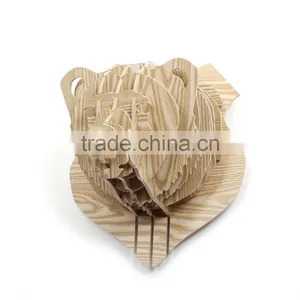 ECO-Friendly & Recyclable Cardboard Bear Head Home Decoration Use Arts thumbnail-4