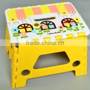 Plastic Outdoor Folding Chair for Children thumbnail-1