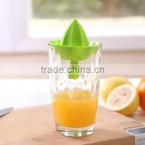 CTR-11 Simple Lemon Squeezer thumbnail-2