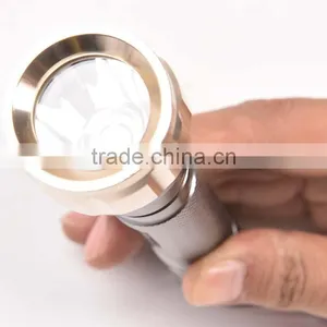 AK-4035 High Quality Mini Aluminum Alloy Flash Light thumbnail-5