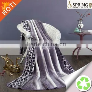 Thick Coral Fleece Blanket thumbnail-1
