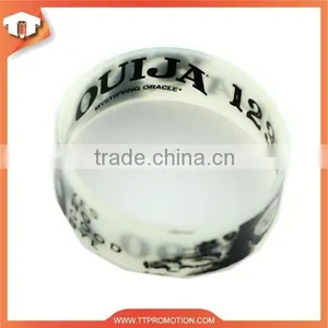 China Manufacturer Hand Bracelet Silicone Wristband Rubber Bracelet thumbnail-4