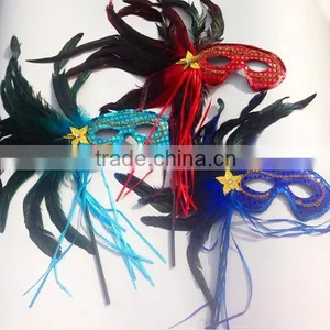 Wholesale Masquerade Masks With Stick Fashion Peacock Feather Christmas Venetian Party Mask With Stick for Sale 3colors thumbnail-1