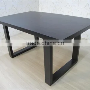 U - Ring Table thumbnail-1