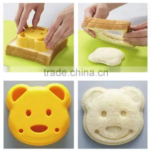 2015 New Home DIY Cookie Cutter Plastic Sandwich Toast Bread Mold Maker Cartoon Bear Cake Mold Cooking Tools thumbnail-1