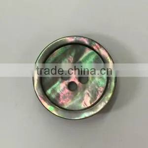 4holes Shell Buttons thumbnail-1
