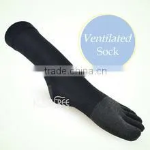Women/Men Five Finger Socks thumbnail-1