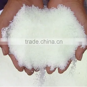 Granular Prilled Carbamide N 46% UREA Nitrogen Fertilizer thumbnail-1