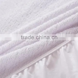 Wholesale Wool Polar Fleece Waterproof PVC Film Hospital Bed Mattress Cover thumbnail-5