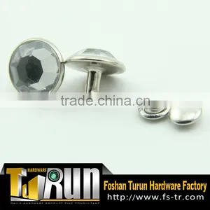 Made in China Crystal Silver Rivet thumbnail-5
