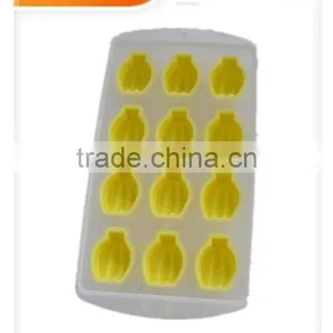 Ice Cube Maker thumbnail-1
