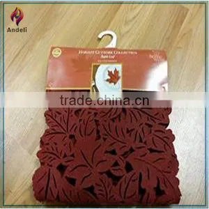 Custom Style Maple Leaf Felt Centerpiece Tablerunner for Party Decoration thumbnail-1