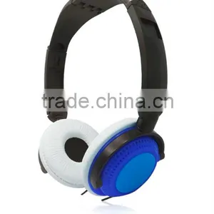 3.5mm Foldable Super Bass Stereo Headphone thumbnail-3