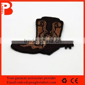 2016 Directly Factory Professional Customized Embroidery Label Badges thumbnail-6