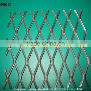 High Quality Stainless Steel Welded Wire Mesh thumbnail-1