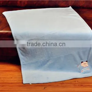 Jinhua Hot Selling Multifunctional Picnic Coral Fleece Blanket thumbnail-3