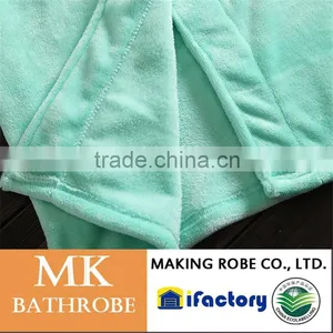 Sherpa Fleece 100% Polyester Bathrobe thumbnail-5