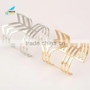 Cheap Simple Fashion Punk Charming Lady Open Cuff Bangle thumbnail-3