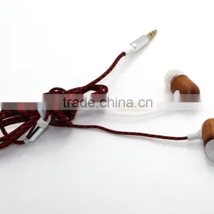 New Excellent Wired Wooden Earphone Custom Earphones in Bulk thumbnail-2