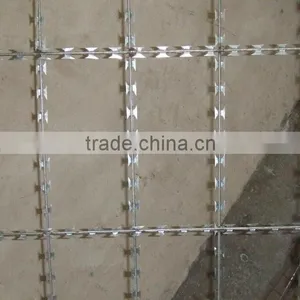 2016 Hot Sale High Quality Blade Barbed Wire thumbnail-4