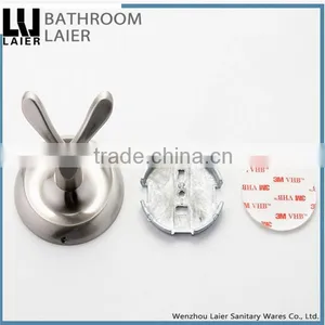 Fancy Decorative Zinc Alloy Brushed Nickel Bathroom Accessories Wall Mounted Robe Hook thumbnail-3