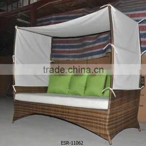 Poly-Rattan Garden Daybed thumbnail-1