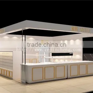 Living Room Glass Showcase Design for Diamond Jewelry Store Interior thumbnail-3