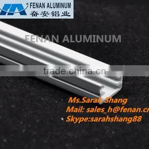Cloison de Toilette en Forme de u Profile en Aluminium thumbnail-1