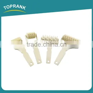 Toprank BSCI Factory High Quality Fondant Embossing Noodle Cutter Roller,Cake Decoration Rotating Roller Lattice Pastry Cutter thumbnail-1