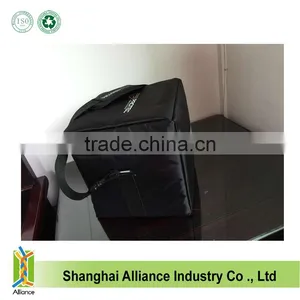 Customized Size Silk-screen Logo Insulating Effect Cooler Bag thumbnail-1