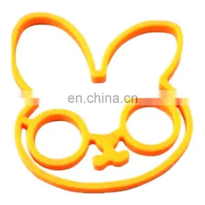 Silicone Fried Egg Rings Mould for Fried Eggs, Pancakes, Muffin, Omelettes Moulds thumbnail-1