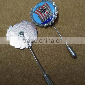 Long Needle Lapel Pin 3D Wreath Lapel Pin Manufacturers China Custom Lapel Pin thumbnail-1