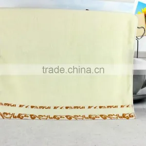 Beautiful Sheen,soft Handfeeling Towel,beautiful Design thumbnail-1