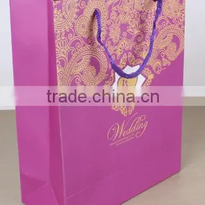 China Manufactures Customized Christmas Promtional Fancy Paper Gift Bag thumbnail-2