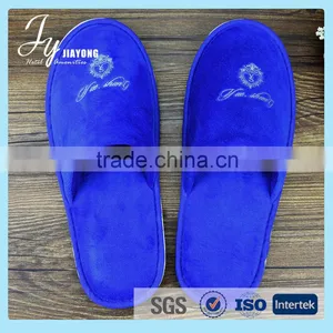 Top Selling Hotel Amenity Slipper Guestroom Nonwoven Slippers thumbnail-1