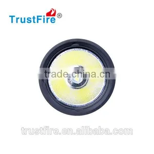 2016 Hot!!! DF009 Cree Led Flashlight Using One CREE XHP70 , 4* 18650 Rechargeable Li-Ion Battery for This Diving Flashlight thumbnail-2