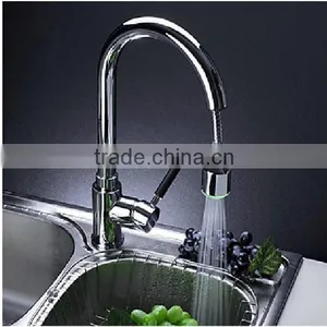 China Sanitary Chrome Surface Finished Kitchen Faucet thumbnail-2