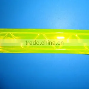 Fluorecesent Yellow Reflective Prism Tape thumbnail-2