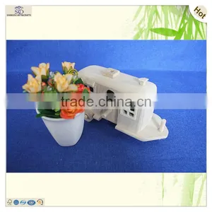 Light Weight Cute Animal Shape Paulownia Wooden Bird House thumbnail-3